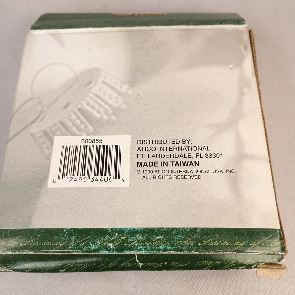 World Showcase Coasters Olde World Santa 4 Thirsty Stoneware Christmas Open Box